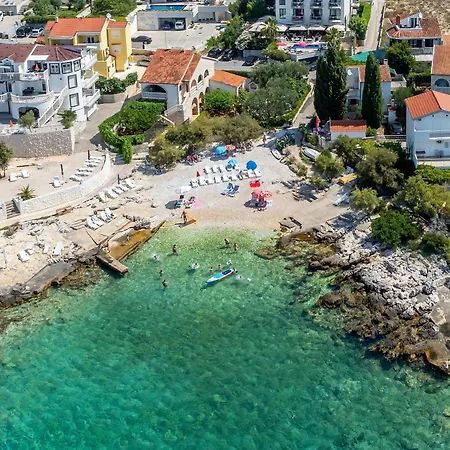 With Parking Space Zecevo Rtic, - 25680 * רוגוזניצה