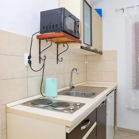 With Parking Space Zecevo Rtic, - 25680 * רוגוזניצה